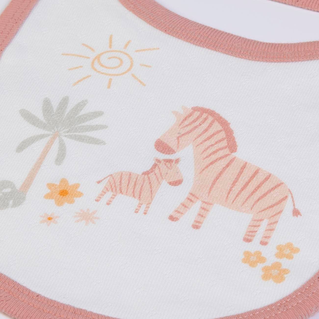 Little Giraffe - Newborn Gift Box