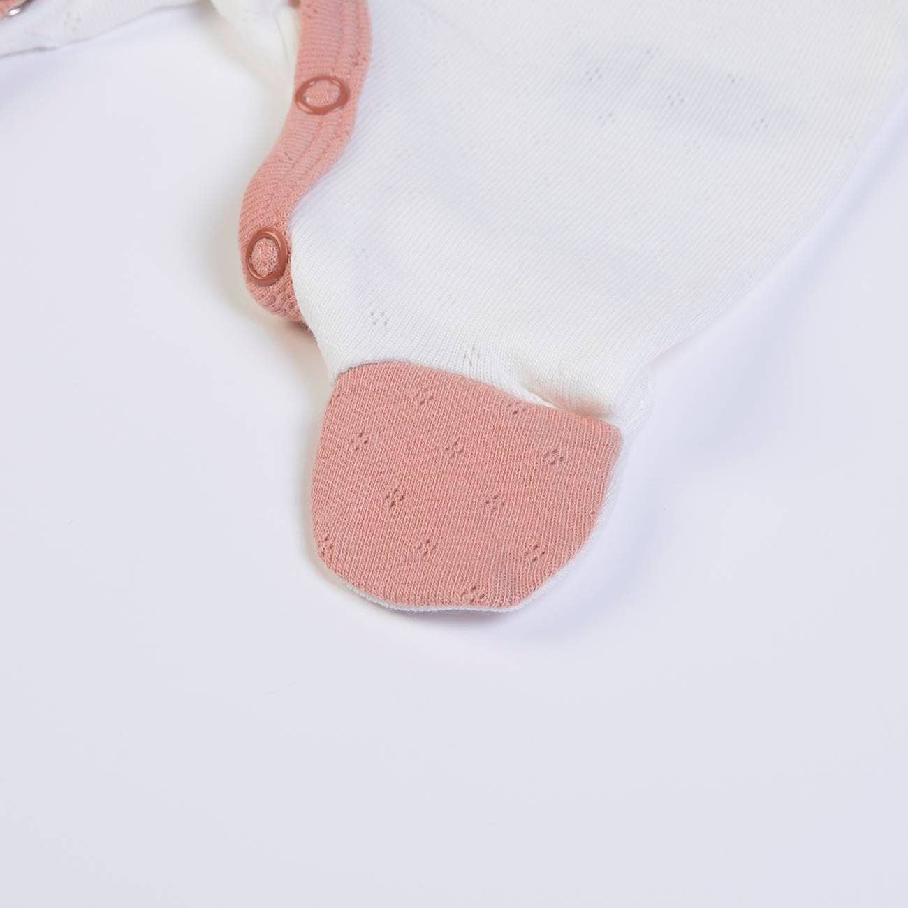 Little Giraffe - Newborn Gift Box